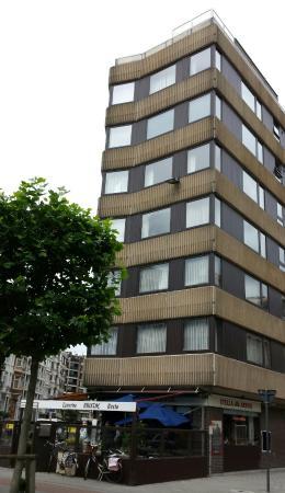 Le Bristol