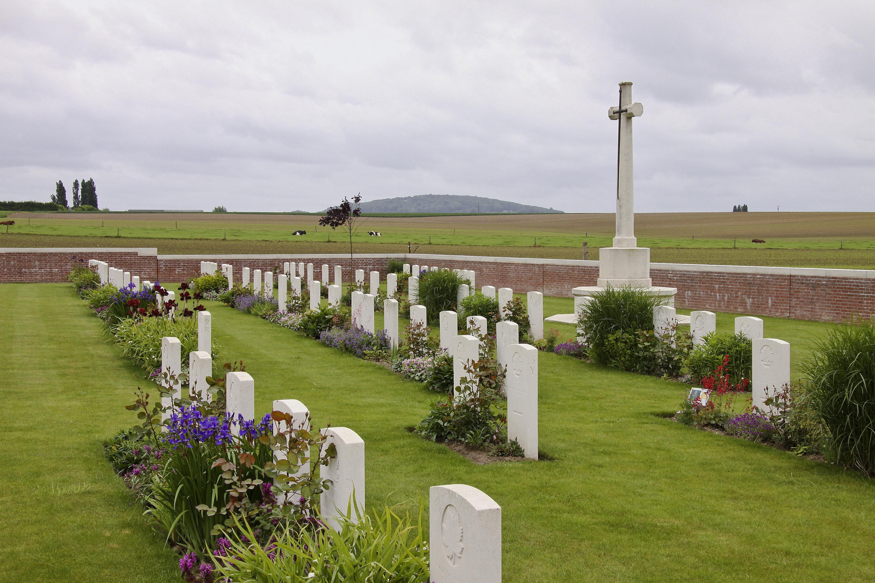 Ridge Wood Military Cemetery