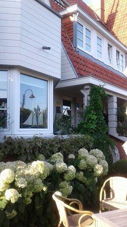 Hostellerie Tennis