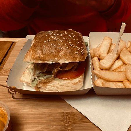 Aux Folie's Burger