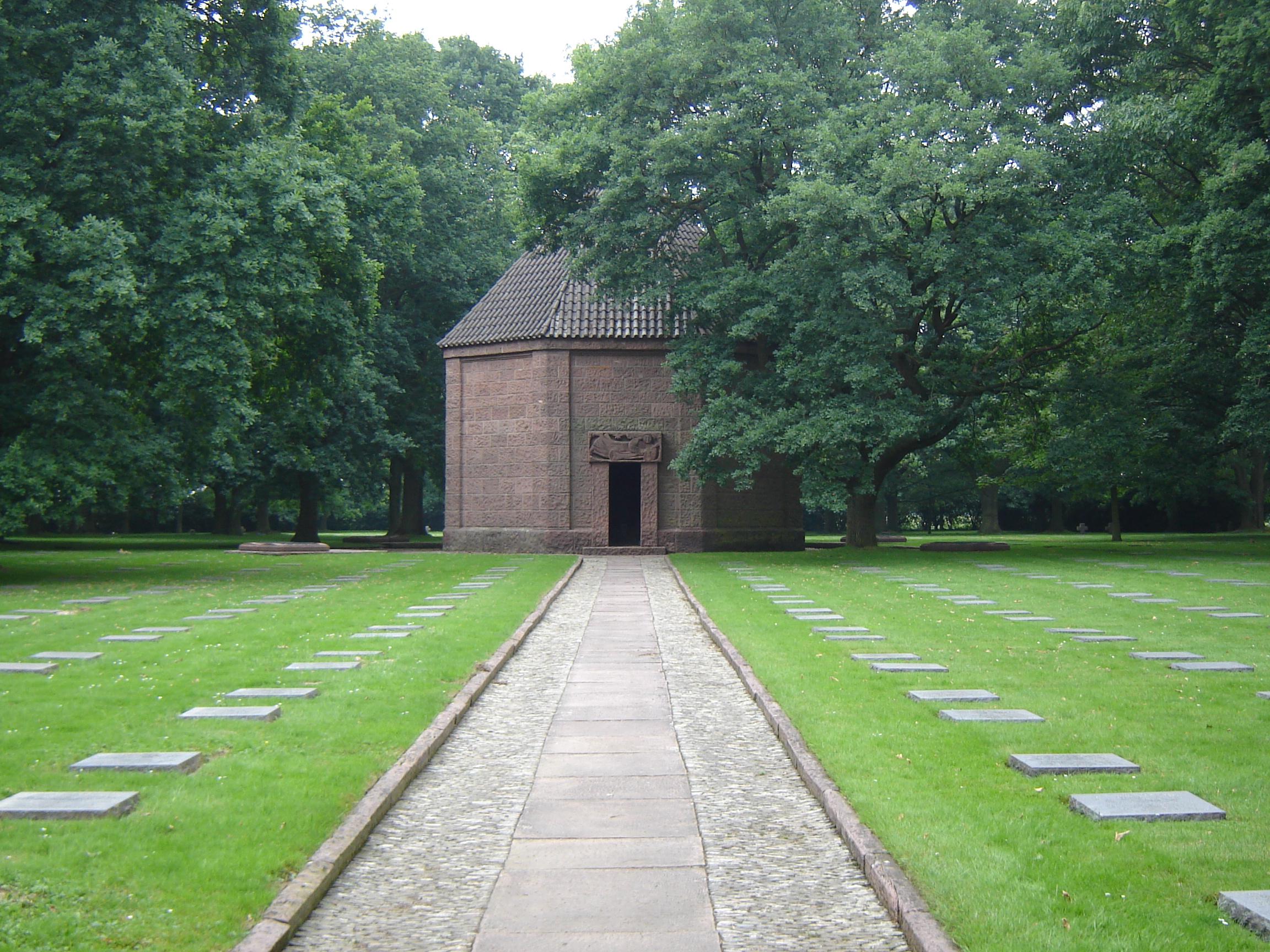 Deutscher Soldatenfriedhof Menen