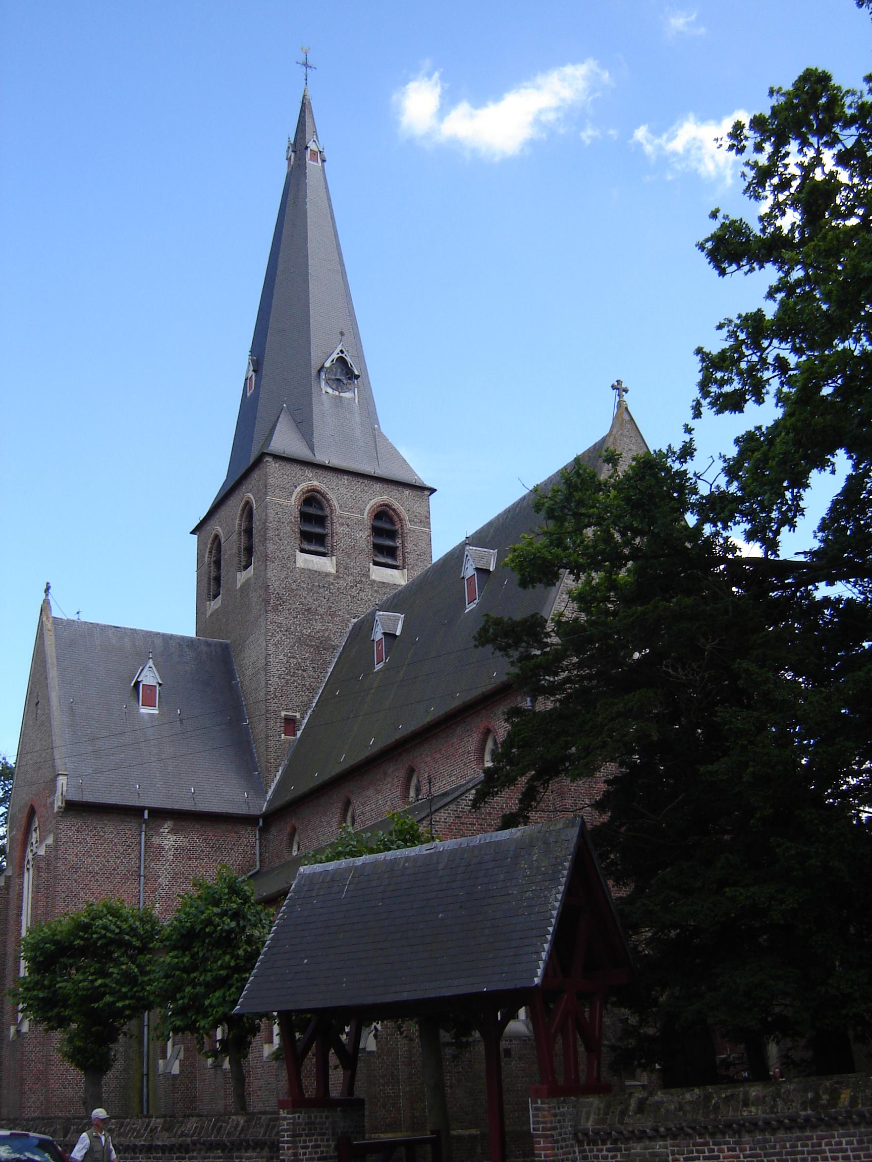 Onze-Lieve-Vrouw-Geboorte en Sint-Philippuskerk