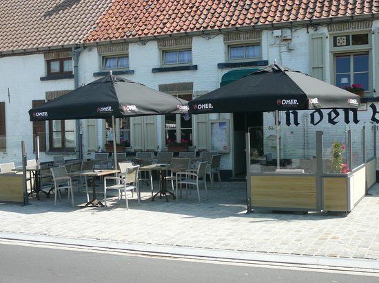 In Den Witten Doorn