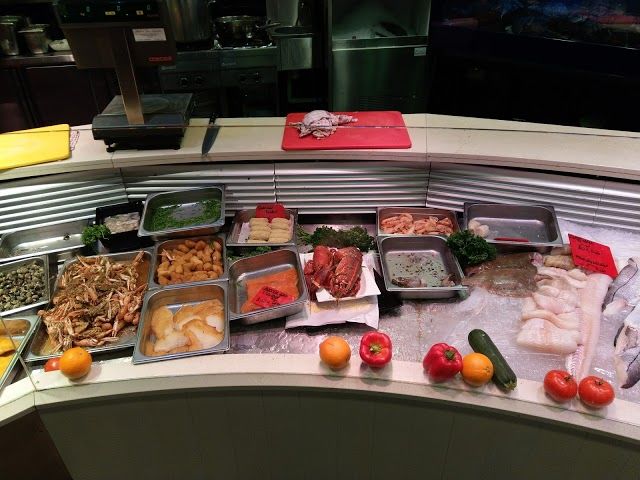 Apero Fish Palace