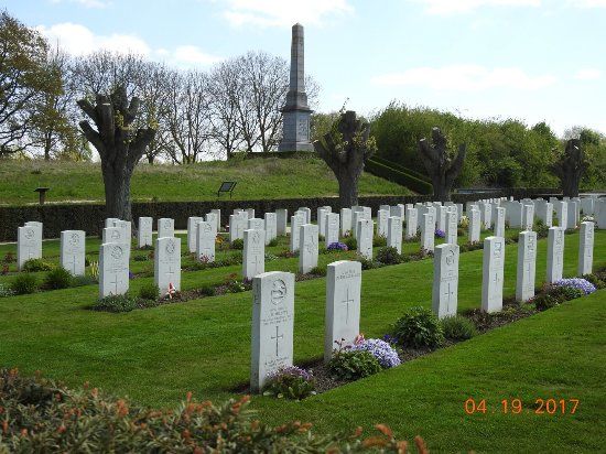 de Essex Farm Cemetery