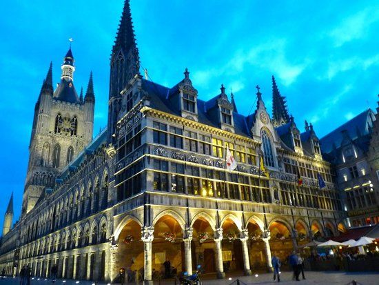 Grote Markt van Ieper